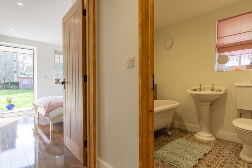 Breckland Cottage - Secluded Country Getaway Hockwold cum Wilton Dış mekan fotoğraf
